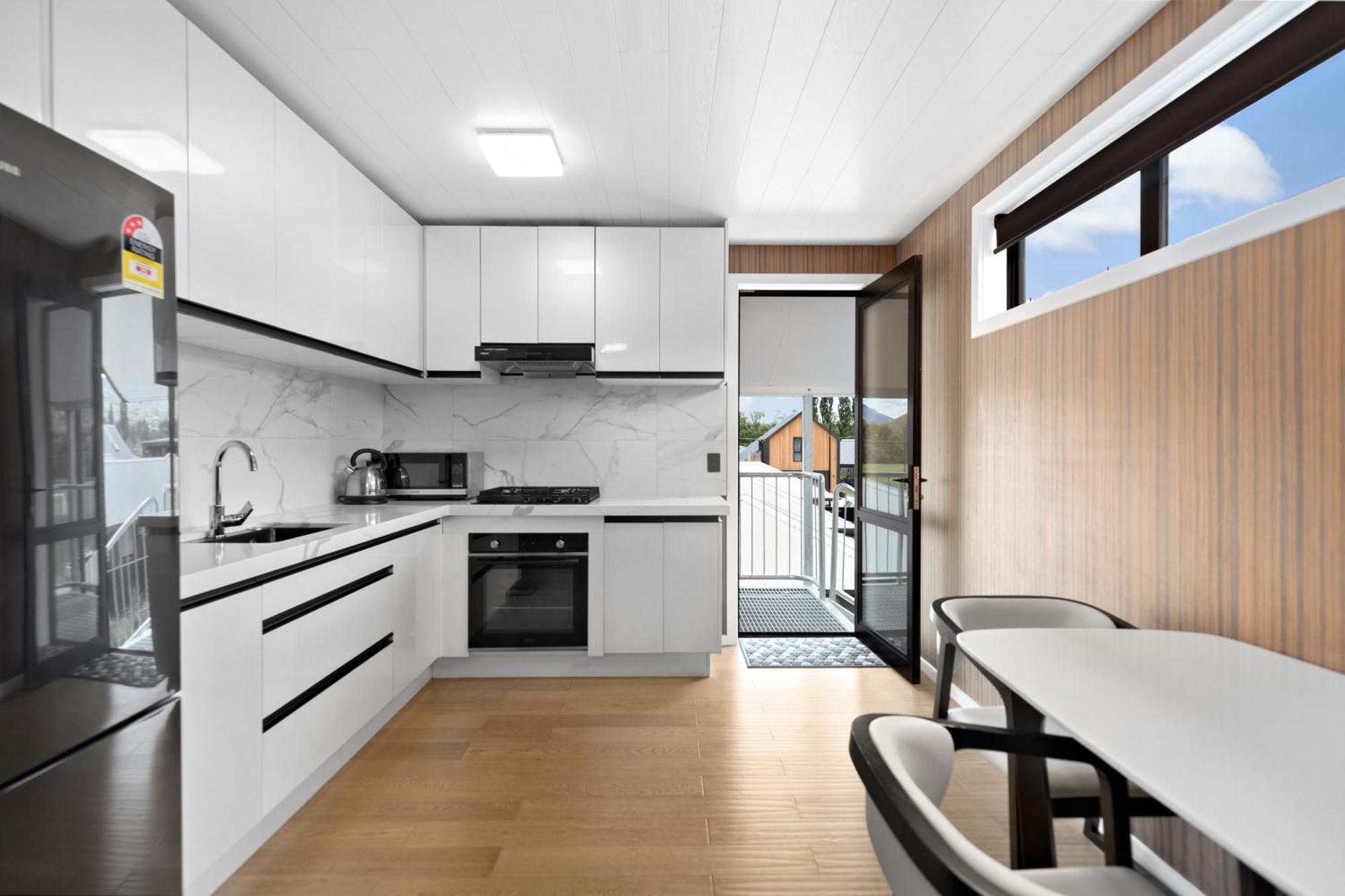 The Headley Loft Apartment Куийнстаун Екстериор снимка